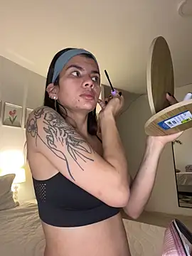 Snapshot of adop_me__ chatting on 03-27-26, 11:48 adop me online show from 03-27-26, 11:48