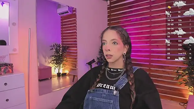 Sapphire Venuss online show from 11-19-25, 12:43