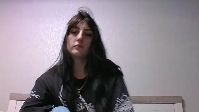 Snapshot of Moniic_Moon chatting on 12-02-24, 03:47 Moniic Moon online show from 12-02-24, 03:47