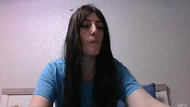 Snapshot of Moniic_Moon chatting on 12-11-24, 04:42 Moniic Moon online show from 12-11-24, 04:42