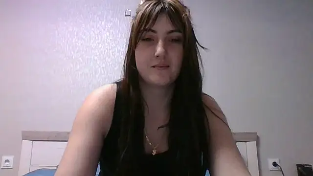Snapshot of Moniic_Moon chatting on 12-22-24, 03:33 Moniic Moon online show from 12-22-24, 03:33