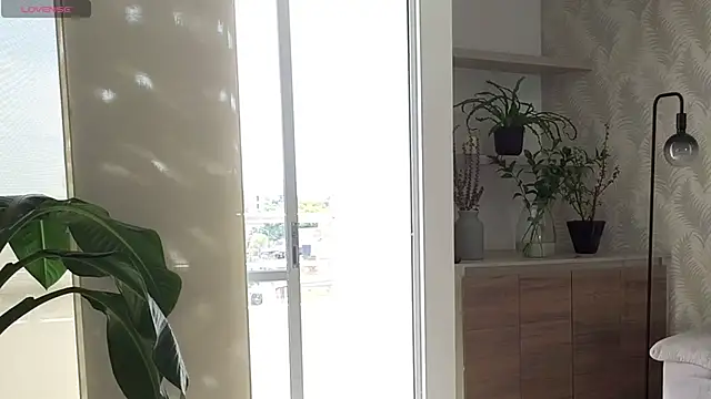 Siny Moore online show from 02-09-26, 06:01