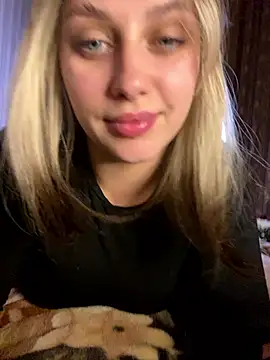 69Laura696 online show from 12-26-24, 08:42