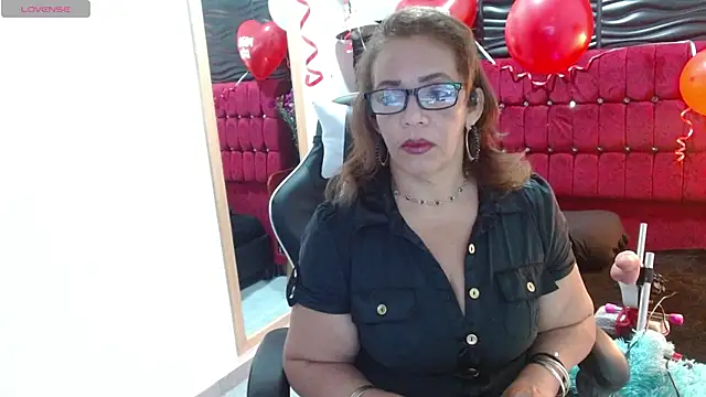 Snapshot of PervertedMature chatting on 03-09-25, 03:22 PervertedMature online show from 03-09-25, 03:22