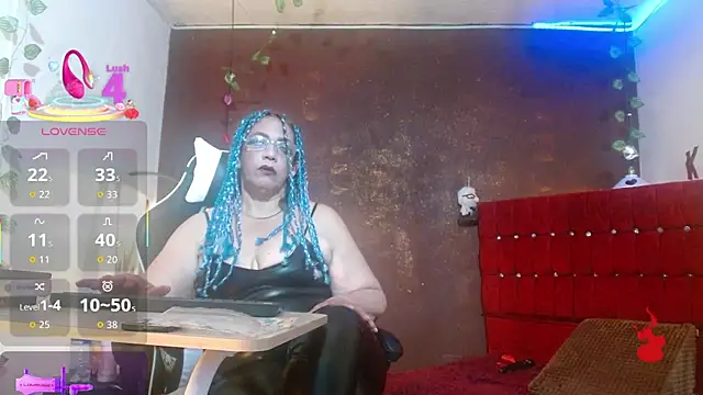 Snapshot of PervertedMature chatting on 10-07-25, 02:20 PervertedMature online show from 10-07-25, 02:20