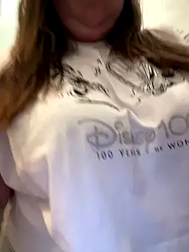 Chloee ep online show from 12-04-24, 07:01