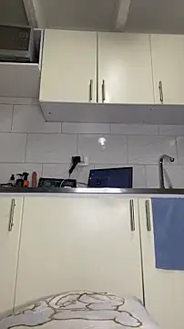 Snapshot of Chloee_ep chatting on 03-05-26, 05:03 Chloee ep online show from 03-05-26, 05:03