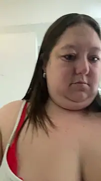 Snapshot of Chloee_ep chatting on 03-26-26, 02:11 Chloee ep online show from 03-26-26, 02:11