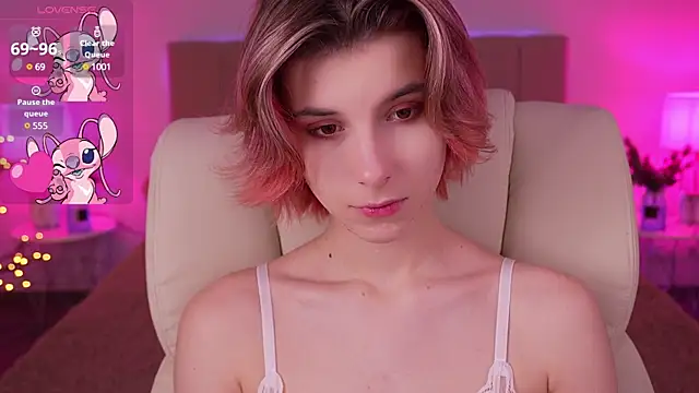 HaylaAmber online show from 01-18-25, 07:58