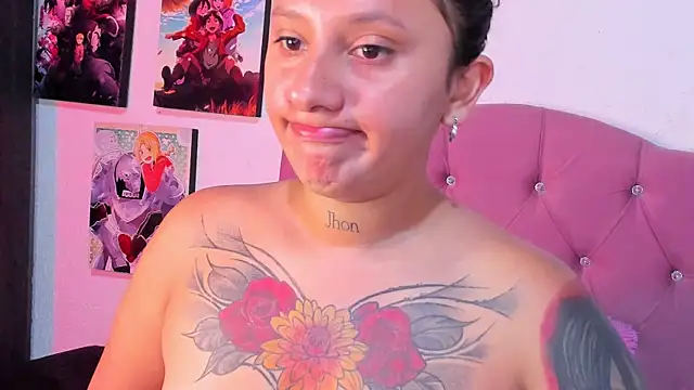 Snapshot of Mila_nixon02 chatting on 10-11-25, 04:27 Mila nixon02 online show from 10-11-25, 04:27