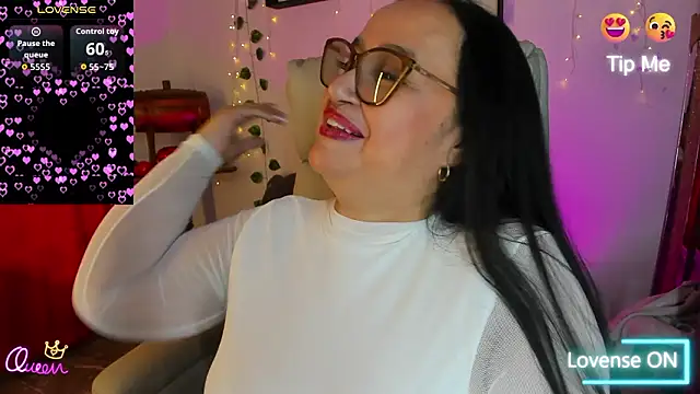 Gia Nahomi online show from 03-17-26, 10:46