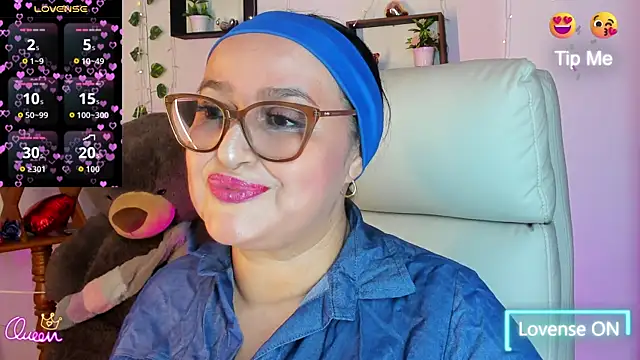 Gia Nahomi online show from 05-08-26, 10:37