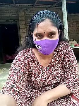 Snapshot of Hot_Maleka chatting on 02-10-25, 06:09 Hot Maleka online show from 02-10-25, 06:09