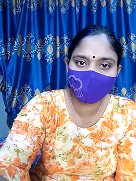 Snapshot of Hot_Maleka chatting on 02-21-25, 12:50 Hot Maleka online show from 02-21-25, 12:50