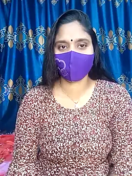 Snapshot of Hot_Maleka chatting on 02-24-25, 12:37 Hot Maleka online show from 02-24-25, 12:37