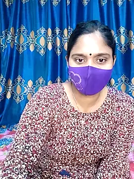 Snapshot of Hot_Maleka chatting on 03-03-25, 06:04 Hot Maleka online show from 03-03-25, 06:04