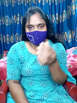 Snapshot of Hot_Maleka chatting on 03-16-25, 06:20 Hot Maleka online show from 03-16-25, 06:20