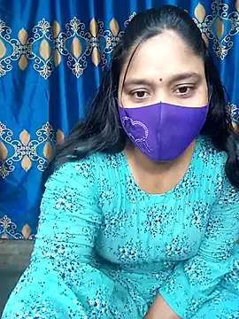 Snapshot of Hot_Maleka chatting on 03-20-25, 01:13 Hot Maleka online show from 03-20-25, 01:13