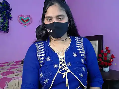 Snapshot of Hot_Maleka chatting on 03-14-26, 05:07 Hot Maleka online show from 03-14-26, 05:07