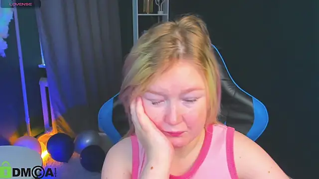 Sara Robinson online show from 10-09-25, 08:12