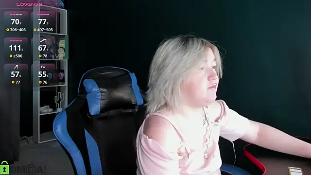 Sara Robinson online show from 06-16-26, 04:37
