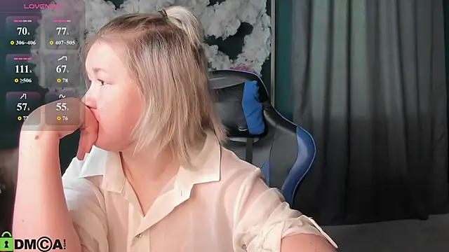 Sara Robinson online show from 06-18-26, 09:14