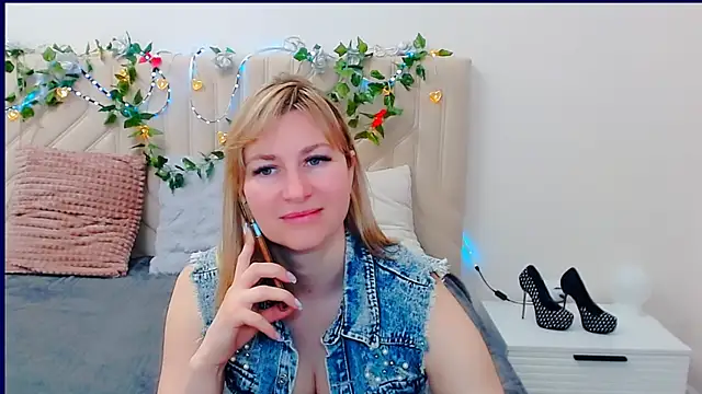 Incredible Ariela online show from 03-27-26, 08:26