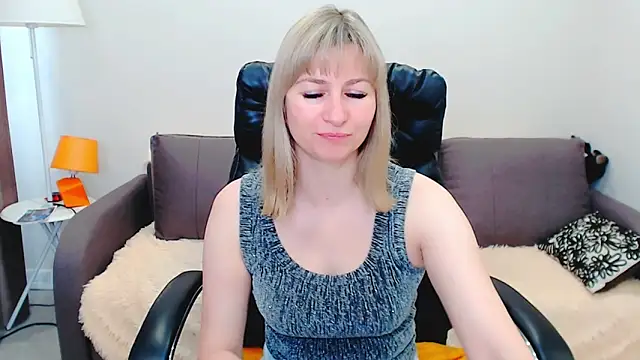 Incredible Ariela online show from 06-15-26, 09:44