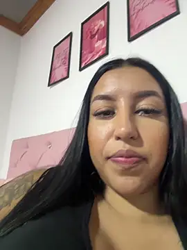 Tamara Roberts1 online show from 02-25-25, 02:14