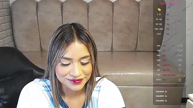 Snapshot of _Charlotte_v chatting on 03-08-26, 04:33 Charlotte v online show from 03-08-26, 04:33