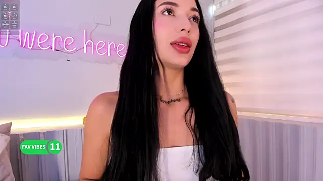 Snapshot of stephanymonroe chatting on 09-30-25, 04:34 stephanymonroe online show from 09-30-25, 04:34