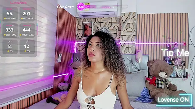 Snapshot of charlotteone chatting on 11-02-25, 12:07 charlotteone online show from 11-02-25, 12:07