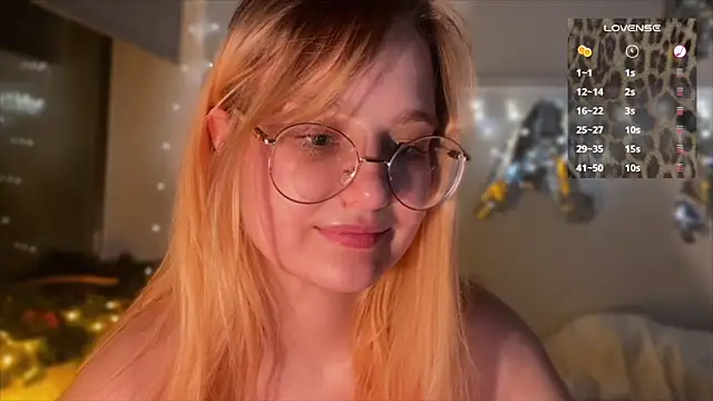 Snapshot of JacyWinslat chatting on 02-05-25, 11:50 JacyWinslat online show from 02-05-25, 11:50