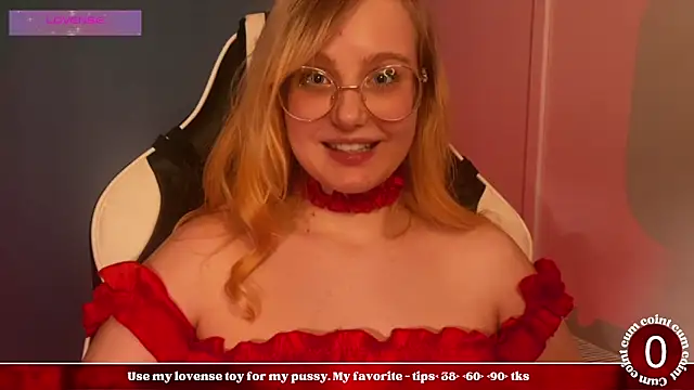 Snapshot of JacyWinslat chatting on 02-12-25, 01:30 JacyWinslat online show from 02-12-25, 01:30