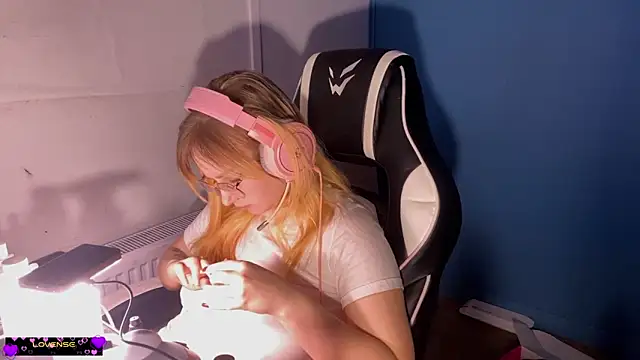 Snapshot of JacyWinslat chatting on 03-01-25, 12:50 JacyWinslat online show from 03-01-25, 12:50