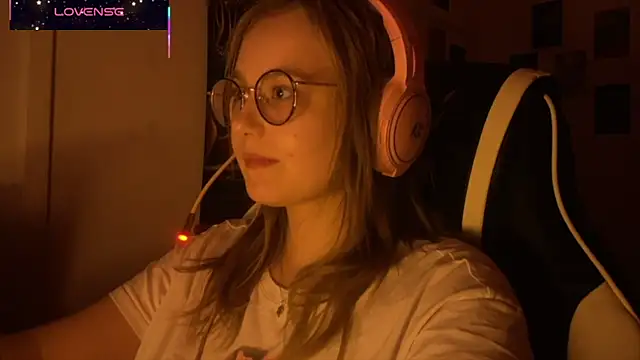 Snapshot of JacyWinslat chatting on 10-01-25, 10:05 JacyWinslat online show from 10-01-25, 10:05