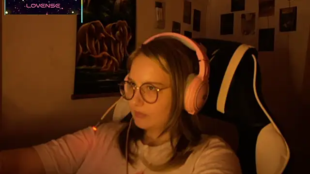 Snapshot of JacyWinslat chatting on 10-06-25, 07:44 JacyWinslat online show from 10-06-25, 07:44