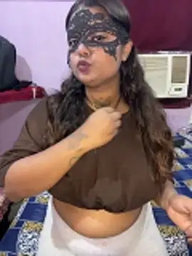 Snapshot of sexy-bu chatting on 10-25-25, 08:47 sexy-bu online show from 10-25-25, 08:47