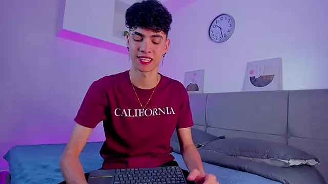 NeoRaptis online show from 12-27-24, 07:57