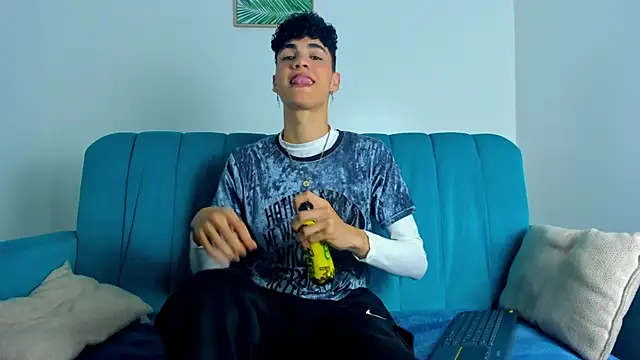 NeoRaptis online show from 02-19-25, 08:31