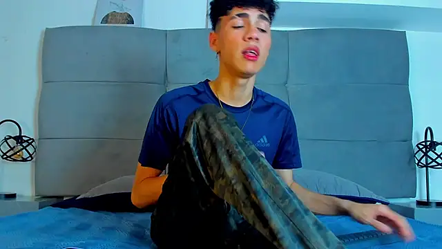 NeoRaptis online show from 03-10-25, 08:23