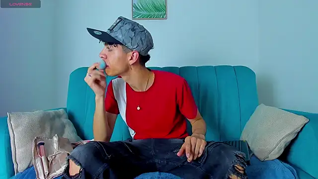 NeoRaptis online show from 03-19-25, 08:54