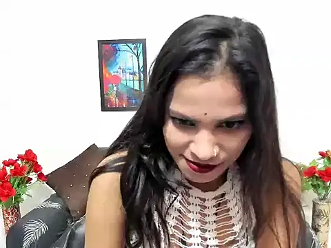 evaaelfiee online show from 12-04-25, 03:38