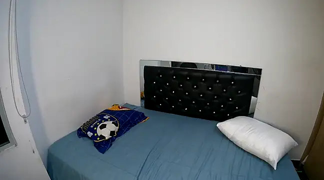 hot quenn online show from 12-08-24, 06:28