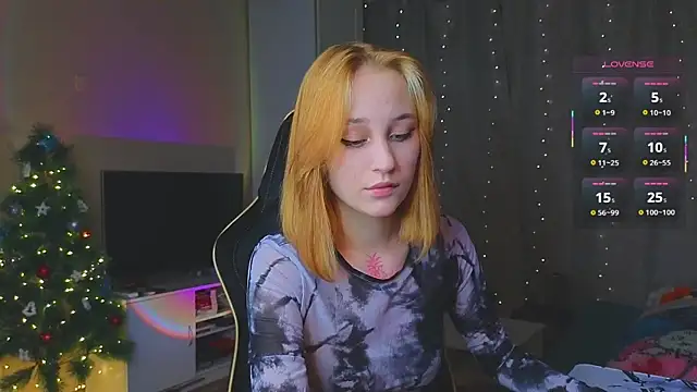 MaryRace online show from 12-18-25, 01:39