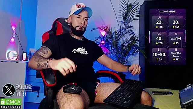 Diilanhott online show from 07-19-26, 10:46