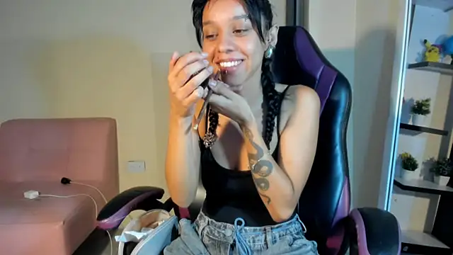 ladynemesis online show from 12-17-24, 03:28