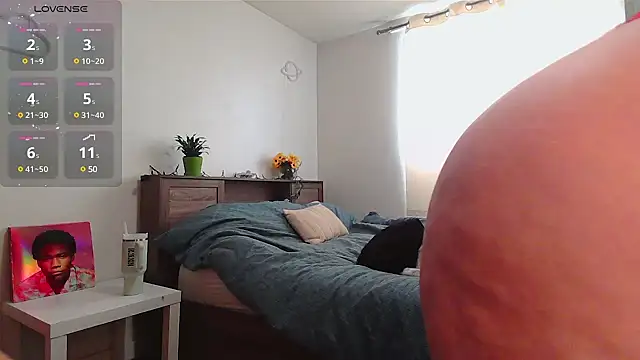 Kittyymaze1 online show from 12-10-24, 04:49