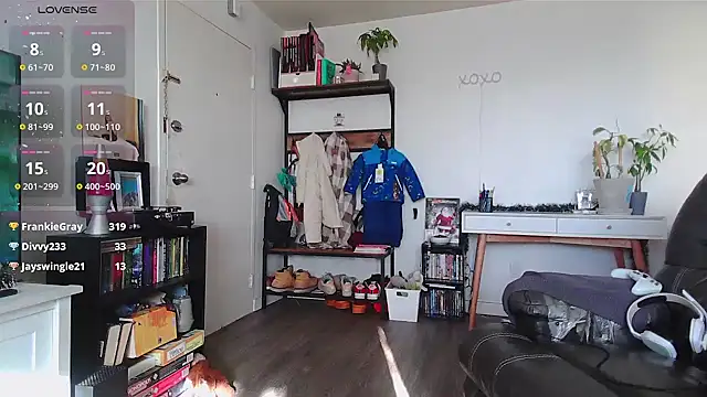 Kittyymaze1 online show from 12-13-24, 04:49