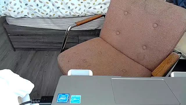 Kittyymaze1 online show from 04-30-26, 12:00